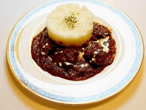 《赤缶》で作るホテル仕様!欧風ビーフカレー